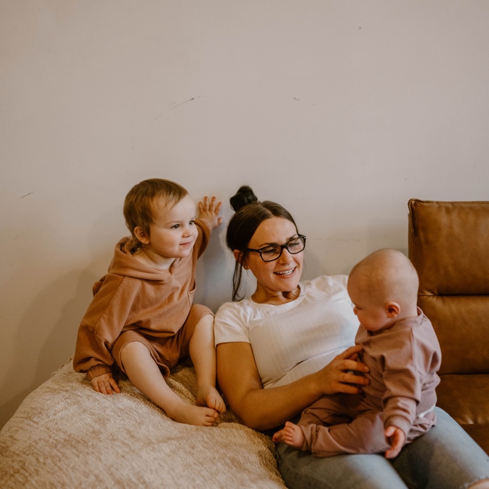 Meet your Posher, Dominique